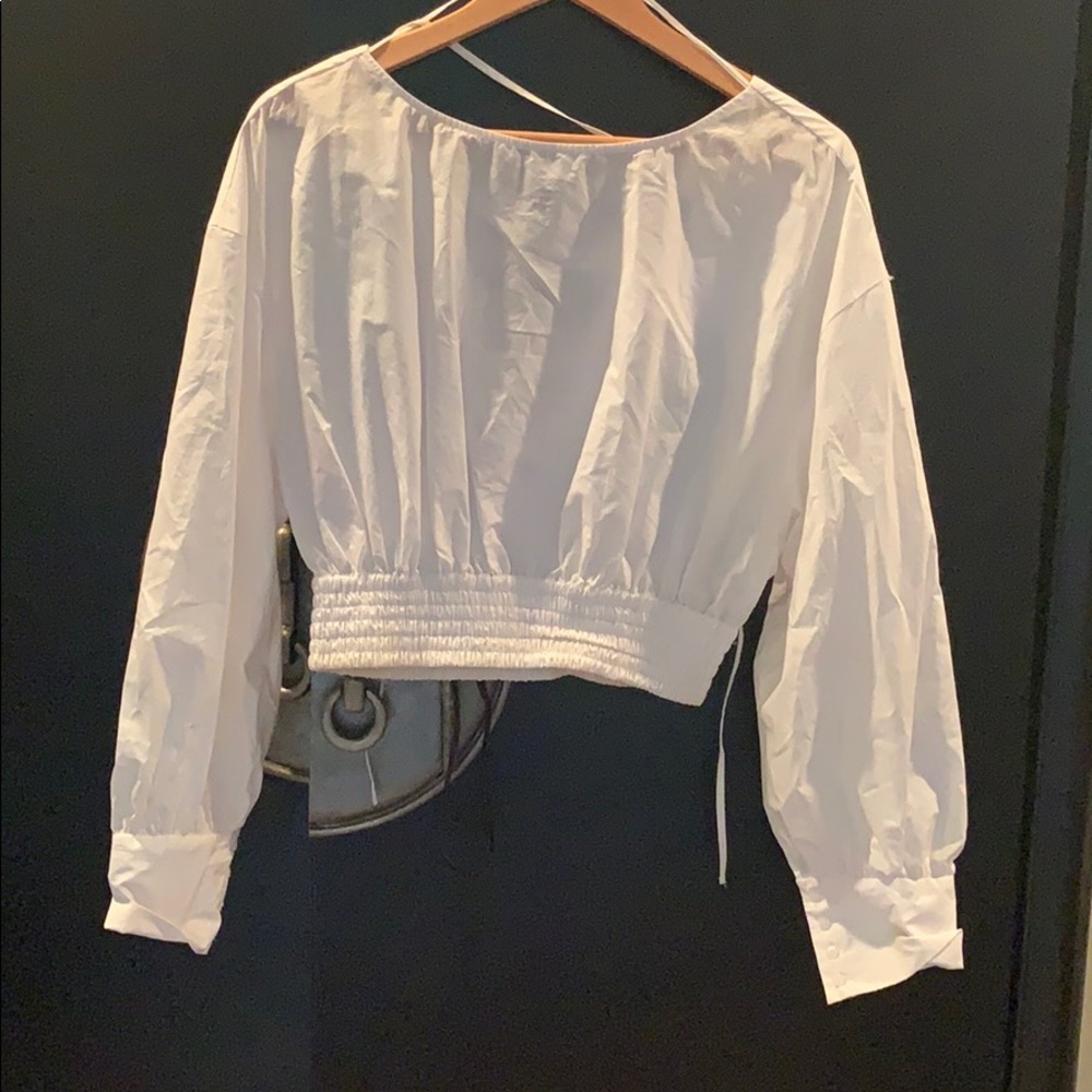 White criss-cross back